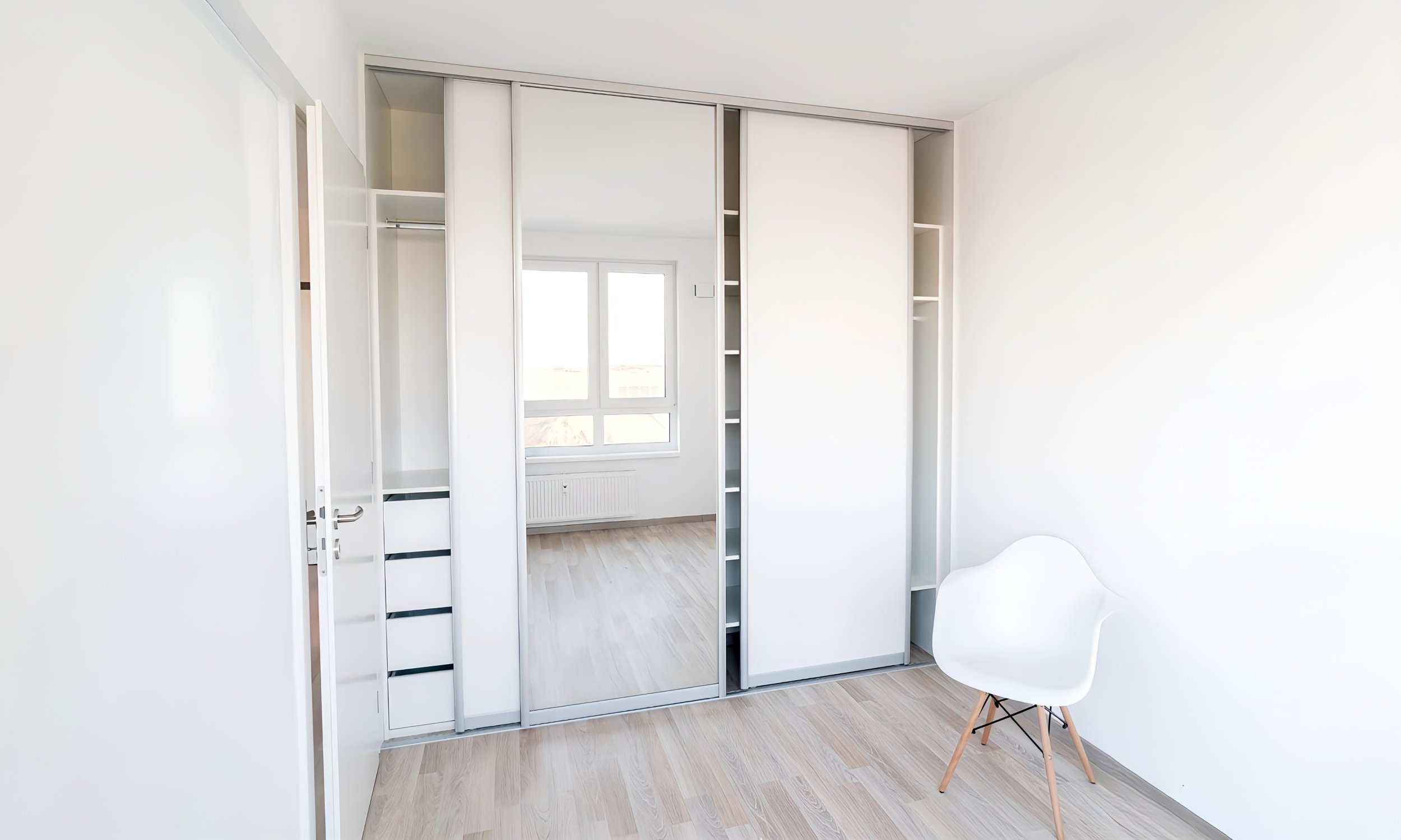 Smart Storage Ideas for Wardrobe Renovations in Sydney